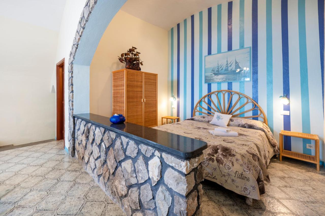 מסה לוברנסה Villaggio Residence Nettuno מראה חיצוני תמונה