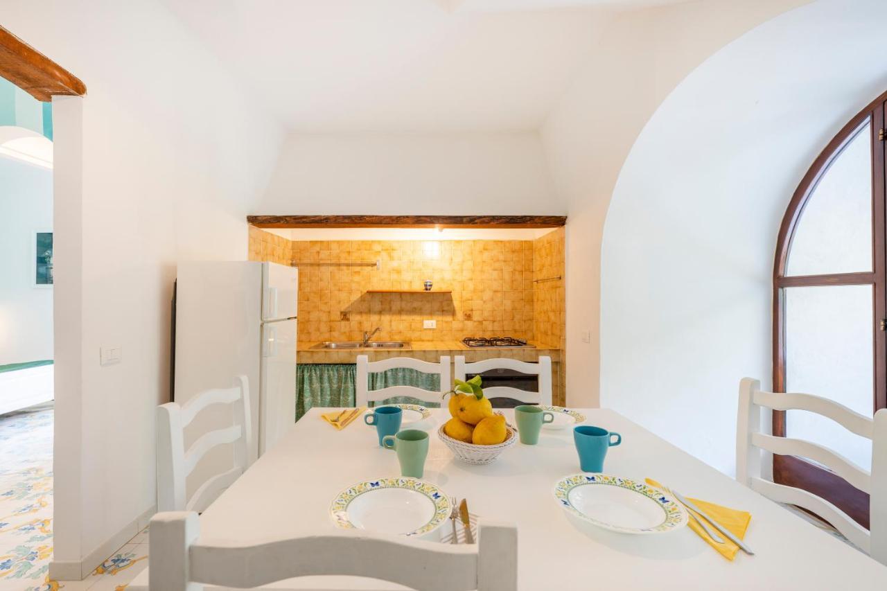 מסה לוברנסה Villaggio Residence Nettuno מראה חיצוני תמונה